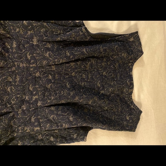 NWT flared L Eva Franco sleeveless blouse in navy and silver. - Picture 3 of 8